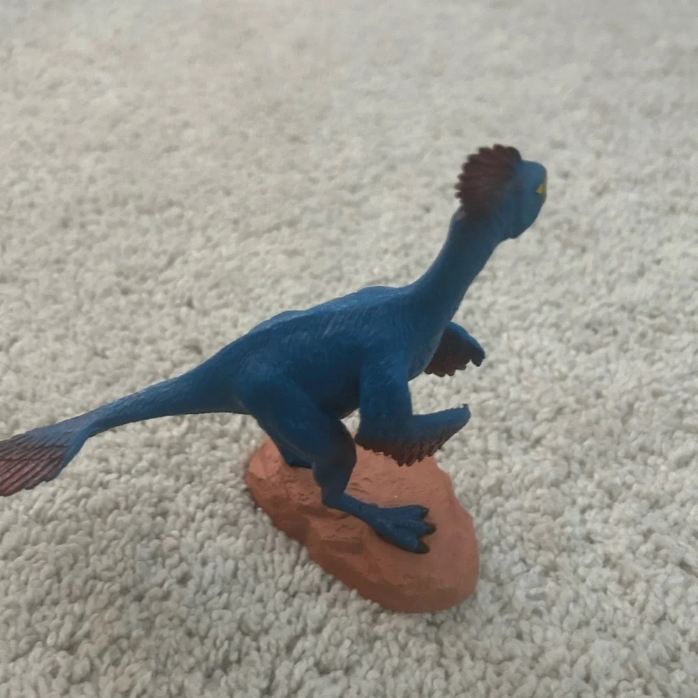 Geoworld CL794K Caudipteryx dinosaur